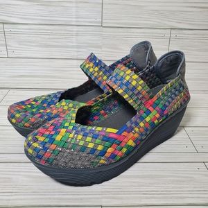 St John Bay Rainbow Pride Woven Wedge Platform Woman Shoes Size 10